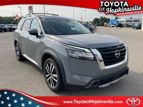 Used 2023 Nissan Pathfinder Platinum AWD/4WD image 1