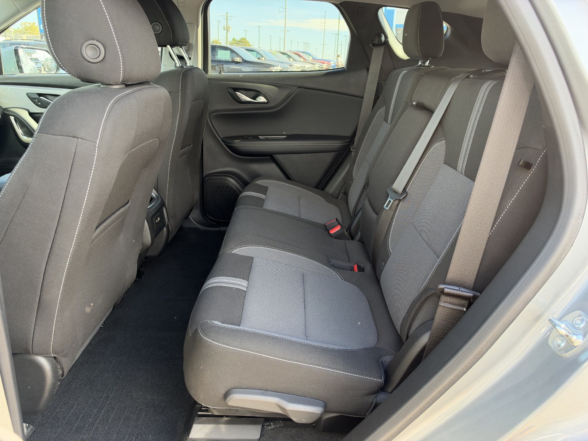 Used 2025 Chevrolet Blazer LT w/ Driver Confidence Package FWD image 14