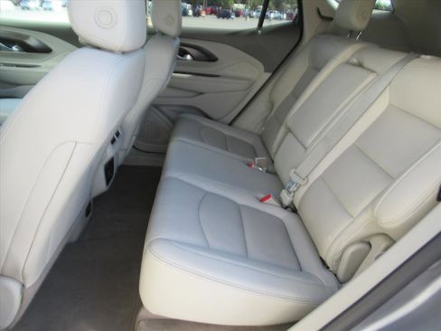 Used 2018 GMC Terrain Denali w/ Advanced Safety Package image 29