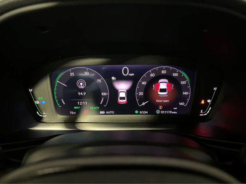 Used 2025 Honda Accord Sport image 18