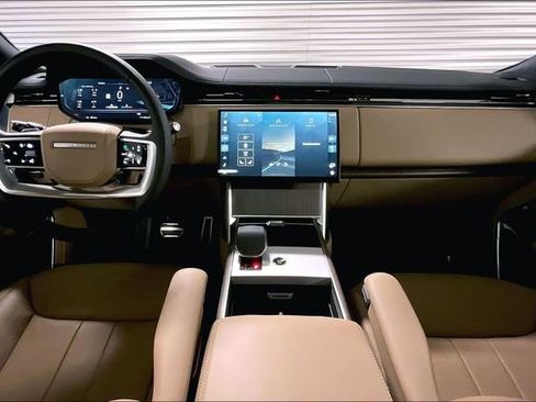 New 2026 Land Rover Range Rover SE AWD/4WD image 6
