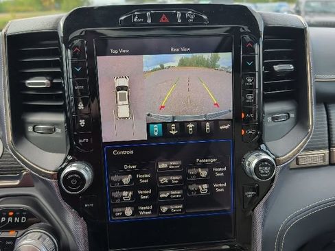 Used 2019 RAM 1500 Limited AWD/4WD image 6