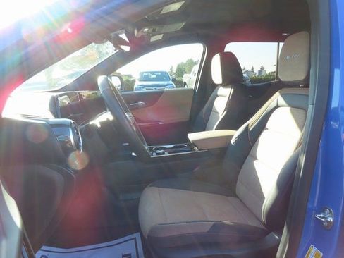 Used 2025 Chevrolet Equinox ACTIV w/ Safety and Technology Package image 15