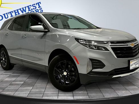 Used 2024 Chevrolet Equinox LT AWD/4WD image 3