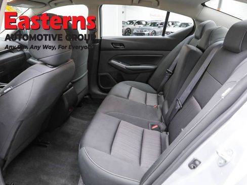 Used 2024 Nissan Altima 2.5 SV image 21