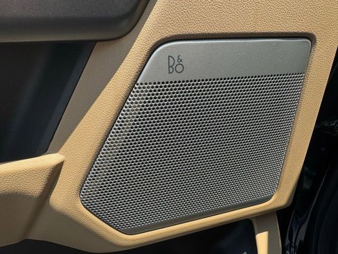 New 2025 Ford F250 Lariat w/ Lariat Ultimate Package image 24