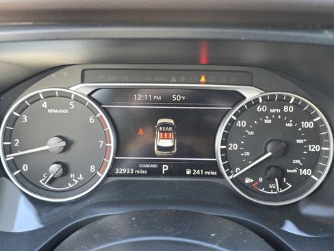 Used 2023 Nissan Rogue SV image 19