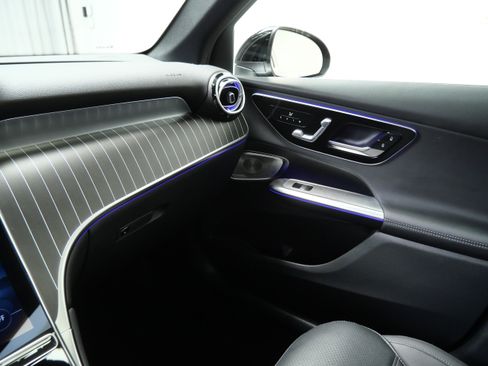 Certified 2026 Mercedes-Benz GLC 300 4MATIC image 20