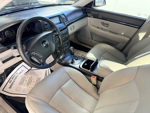 Used 2009 Kia Amanti w/ Leather Pkg image 8