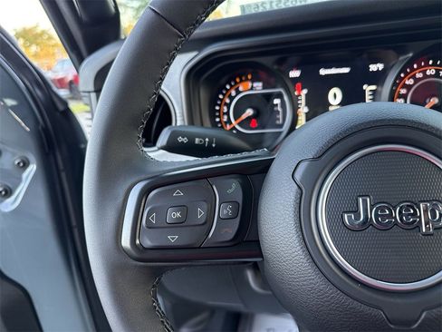 New 2025 Jeep Wrangler Sport S image 15