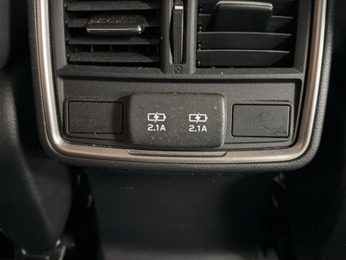 Certified 2024 Subaru Forester Limited w/ Pop Package 2 AWD/4WD image 37