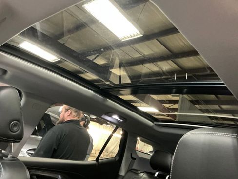 Certified 2023 GMC Terrain SLT w/ LPO, Floor Liner Package AWD/4WD image 12