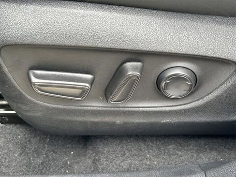 Certified 2022 Toyota RAV4 TRD Off-Road image 25