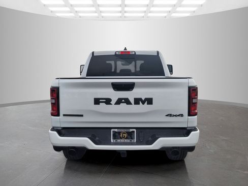 New 2026 RAM 1500 Big Horn AWD/4WD image 5