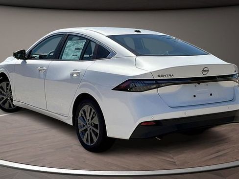 New 2026 Nissan Sentra SL w/ Floor Mat Package image 3