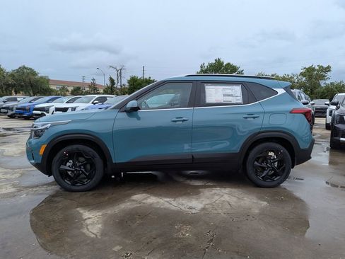 New 2026 Kia Seltos EX image 5