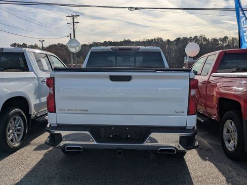 Used 2022 Chevrolet Silverado 1500 LTZ image 5