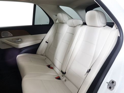 Used 2022 Mercedes-Benz GLE 350 4MATIC image 10