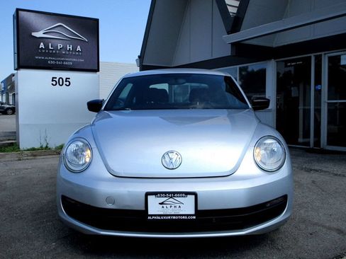 Used 2014 Volkswagen Beetle 1.8T FWD image 2