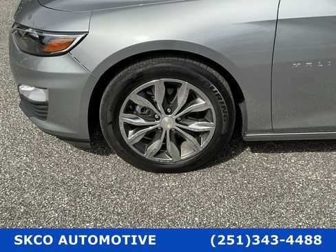 Used 2023 Chevrolet Malibu LT image 9