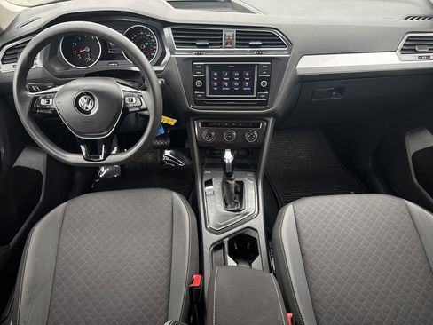 Used 2021 Volkswagen Tiguan S FWD image 10