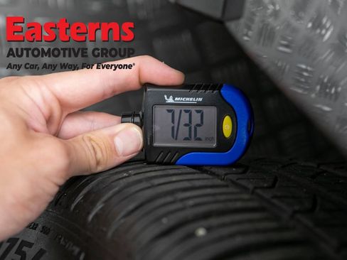 Used 2023 Mercedes-Benz GLE 350 4MATIC w/ AMG Line Exterior image 28