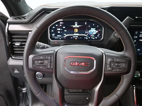 Used 2024 GMC Sierra 2500 AT4 w/ AT4 Premium Plus Package AWD/4WD image 6