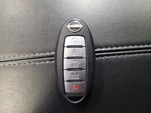 Used 2024 Nissan Altima 2.5 SV AWD/4WD image 32