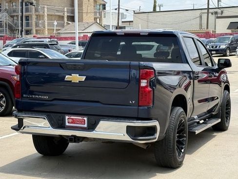 Used 2022 Chevrolet Silverado 1500 LT RWD image 4