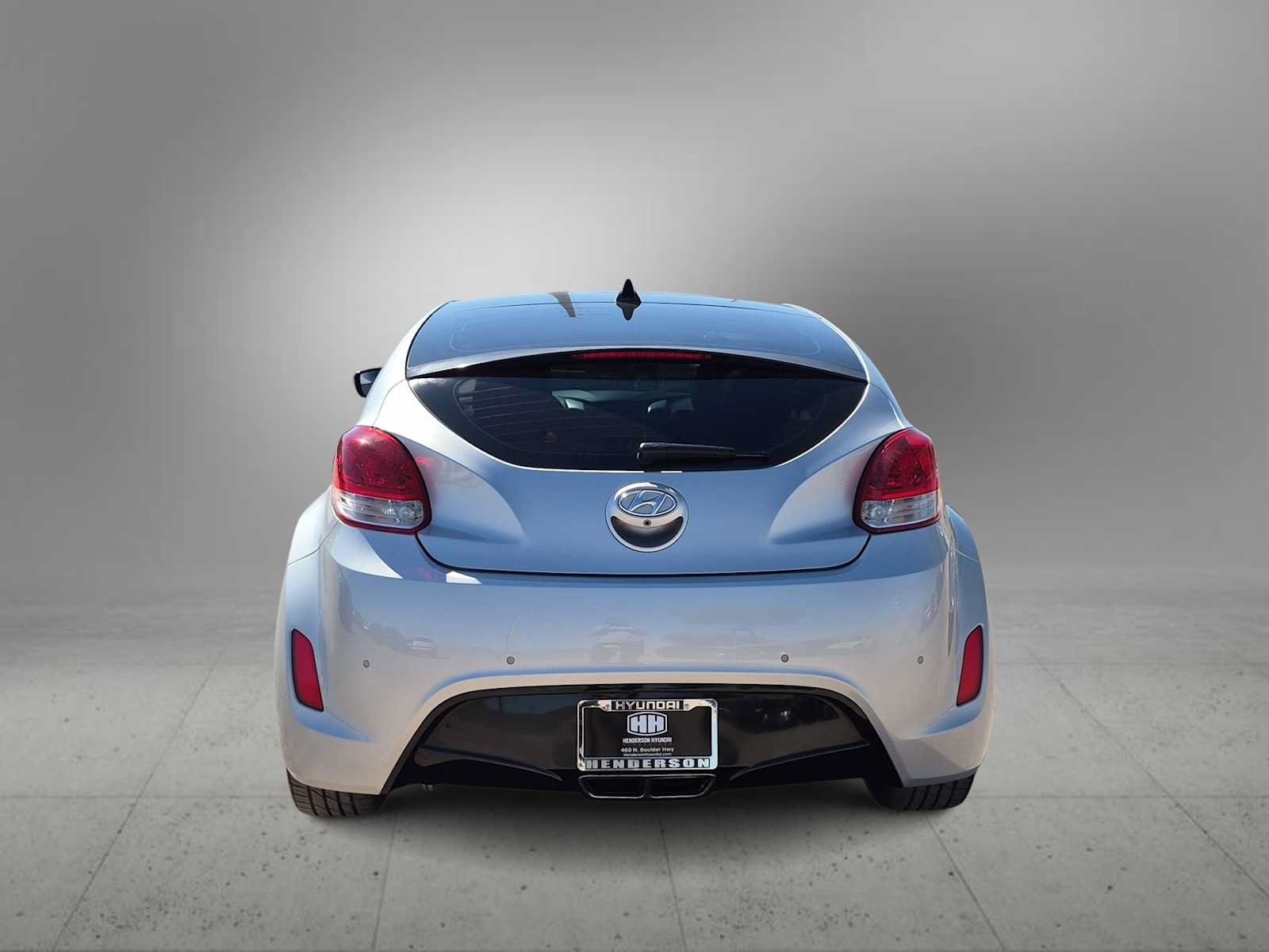 Used 2016 Hyundai Veloster w/ Option Group 03 FWD image 7