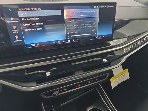 New 2026 BMW X7 xDrive40i w/ M Sport Package image 14