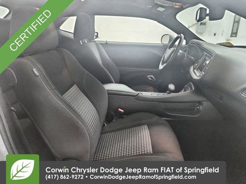 Used 2022 Dodge Challenger SXT w/ Blacktop Package image 32