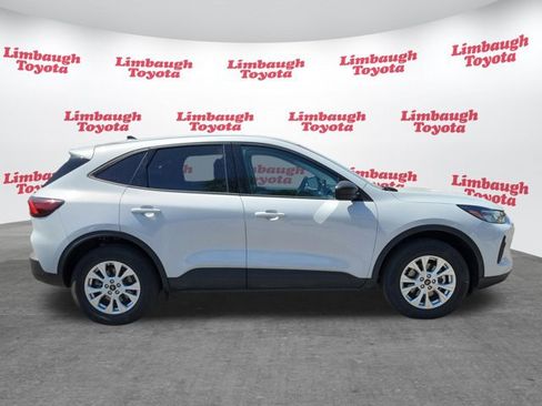 Used 2025 Ford Escape Active AWD/4WD image 22