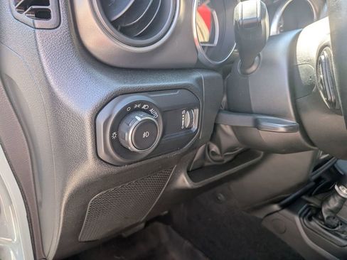 Used 2023 Jeep Wrangler Sport AWD/4WD image 15