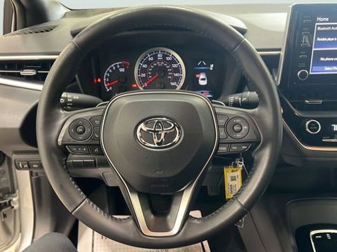 Used 2020 Toyota Corolla SE FWD image 16