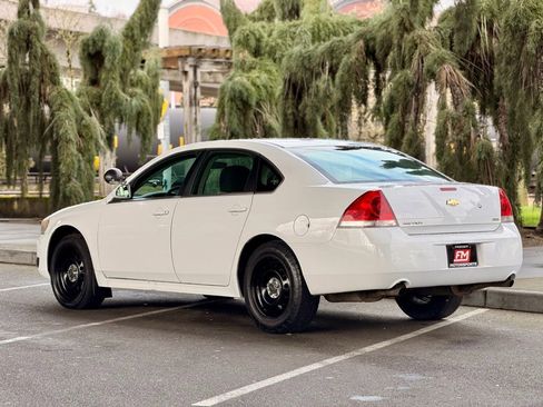 Used 2014 Chevrolet Impala Police image 5
