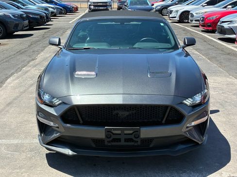 Used 2018 Ford Mustang GT Premium w/ Black Accent Package RWD image 14