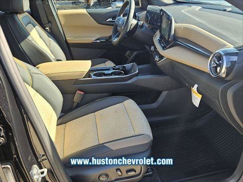 New 2026 Chevrolet Equinox ACTIV w/ Convenience Package III FWD image 15