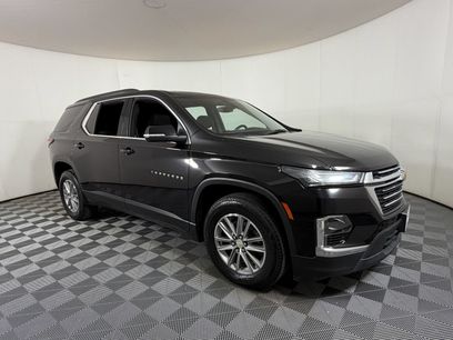 Used 2023 Chevrolet Traverse LT