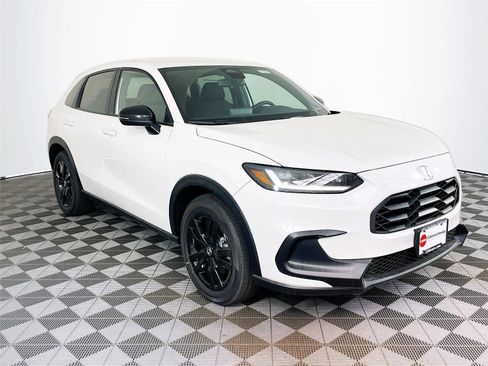 New 2026 Honda HR-V Sport image 1