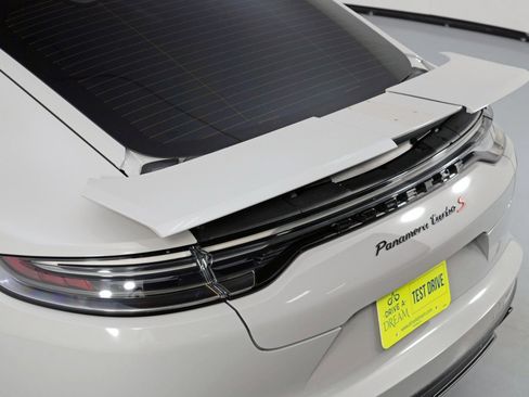 Used 2022 Porsche Panamera Turbo S w/ Premium Package image 68