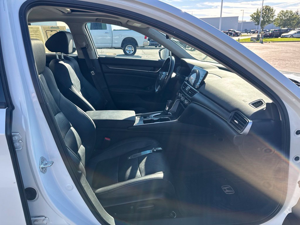 Used 2021 Honda Accord EX-L image 37