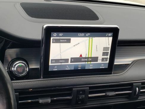 Used 2021 Lincoln Corsair AWD w/ Equipment Group 101A image 26