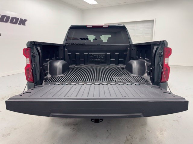 Used 2025 Chevrolet Silverado 1500 LT AWD/4WD image 30