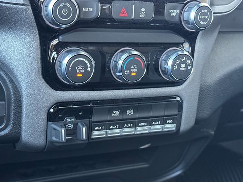 New 2026 RAM 5500 Tradesman w/ Chrome Appearance Group image 17