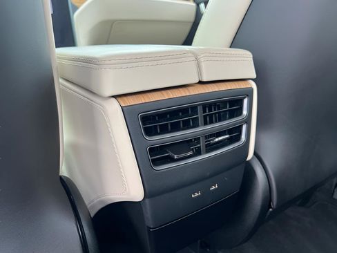 Used 2018 Tesla Model X 100D AWD/4WD image 22