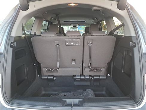 Certified 2024 Honda Odyssey EX-L image 9