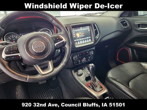 Used 2018 Jeep Compass Trailhawk w/ Leather Interior Group image 21