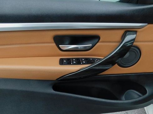 Used 2019 BMW 440i xDrive Convertible w/ Convenience Package image 15