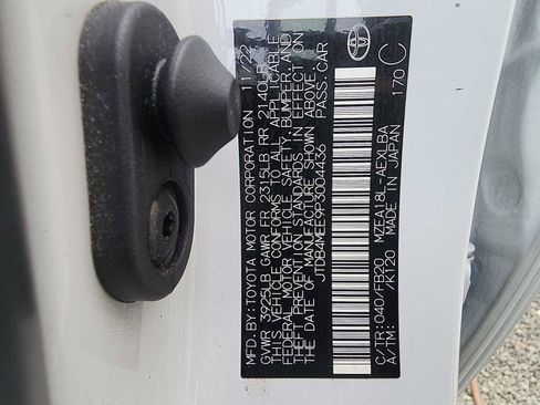 Used 2023 Toyota Corolla LE image 26